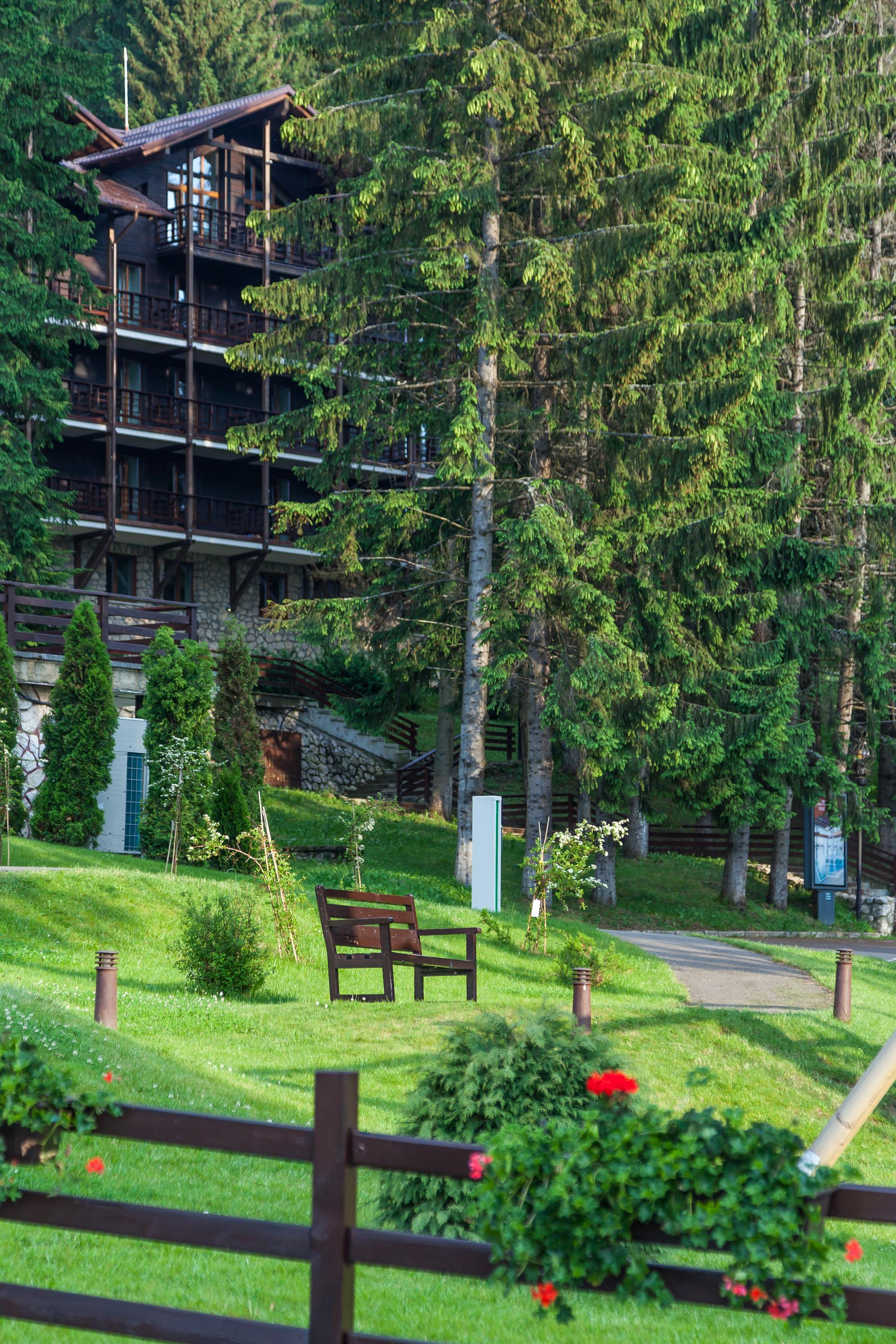 Ana Hotels Bradul Poiana Brasov Exterior photo