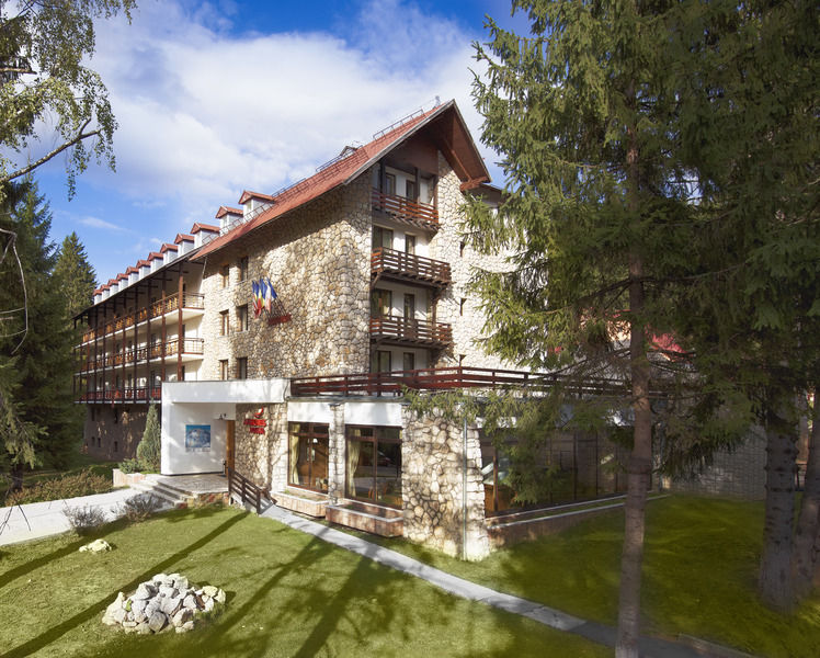 Ana Hotels Bradul Poiana Brasov Exterior photo